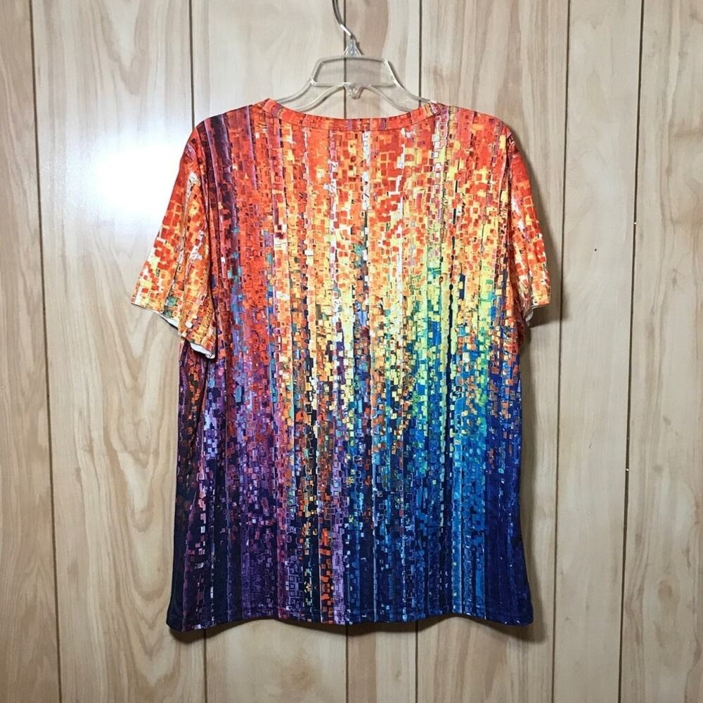 NWT Heart Abstract V Neck Short Sleeve Top XL - Picture 2 of 4